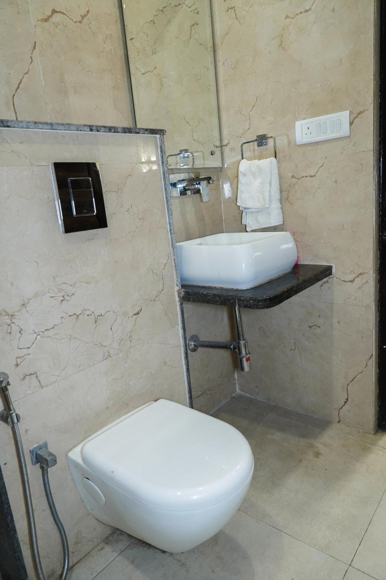 ניו דלהי Hotel Batra Home Nizamuddin מראה חיצוני תמונה